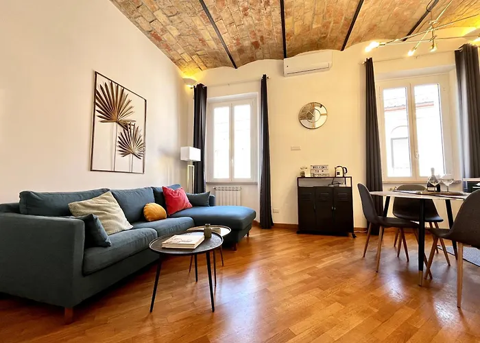 Apartment La Polveriera, Eleganti E Luminosi Vicino Al Colosseo *