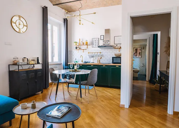 Apartment La Polveriera, Eleganti E Luminosi Vicino Al Colosseo Rome